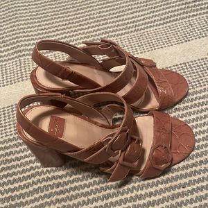 Women’s Louise et Cie size 7 heels in dusty pink